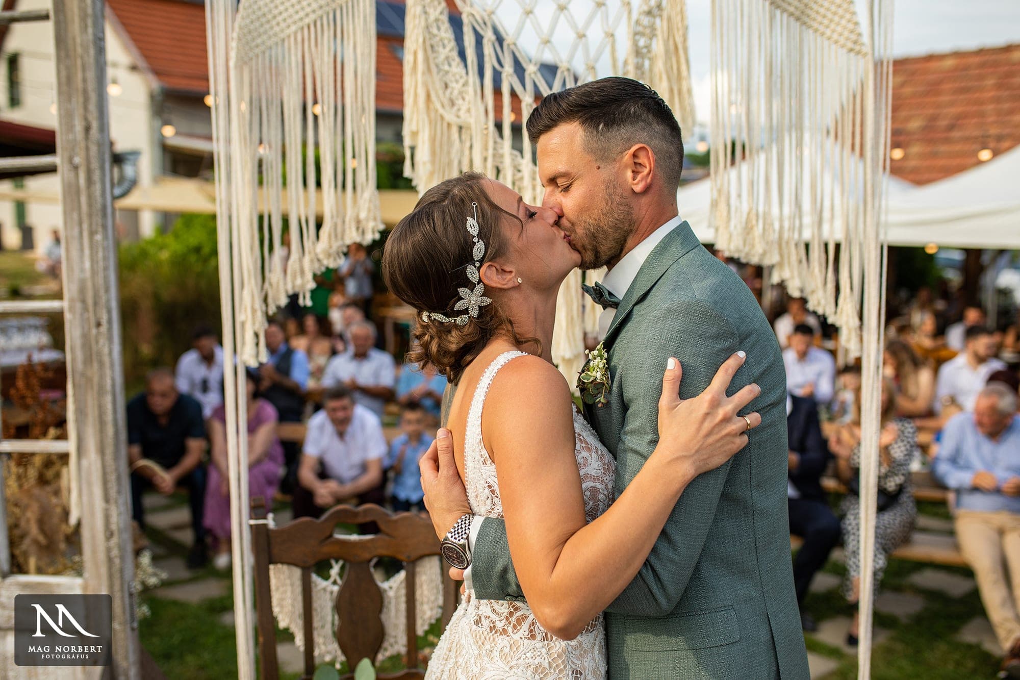We bring your dream wedding to life